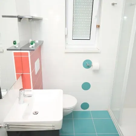 With Parking Space Biograd Na Moru, Biograd - 6438 Apartman *
