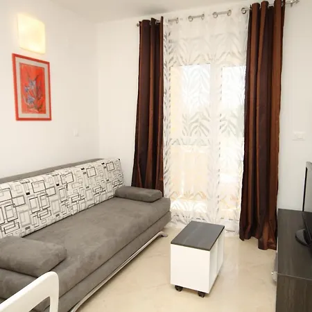 Appartement With Parking Space Biograd Na Moru, Biograd - 6438 *