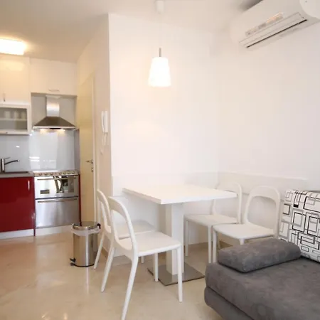 With Parking Space Biograd Na Moru, Biograd - 6438 Apartment Biograd Na Moru