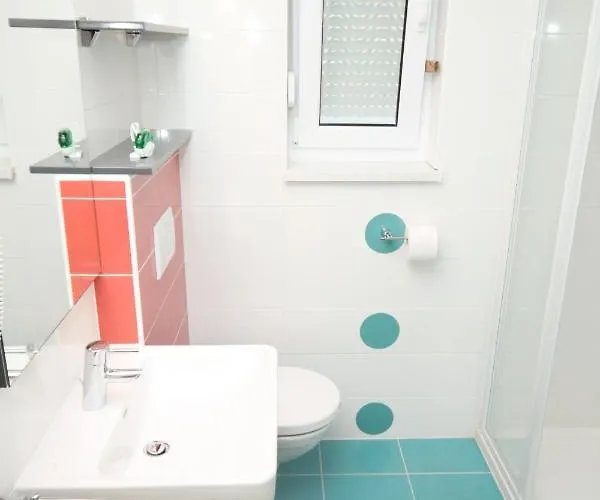 With Parking Space Biograd Na Moru, Biograd - 6438 Apartman *