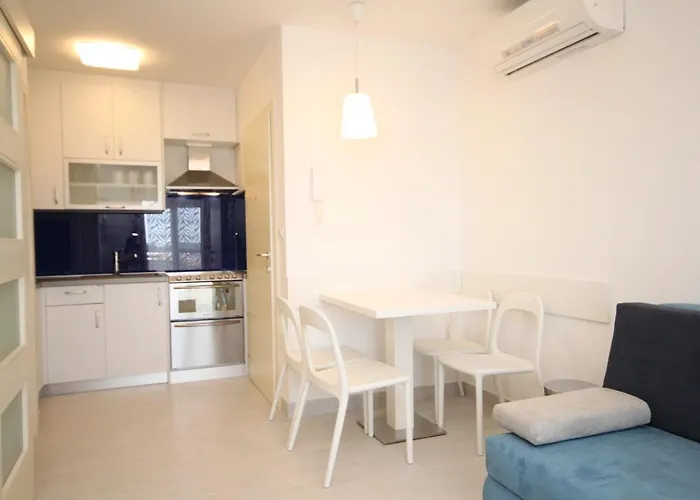 Apartman With Parking Space Biograd Na Moru, Biograd - 6438 *